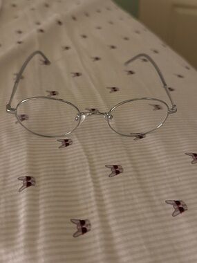 Korean oval glasses
